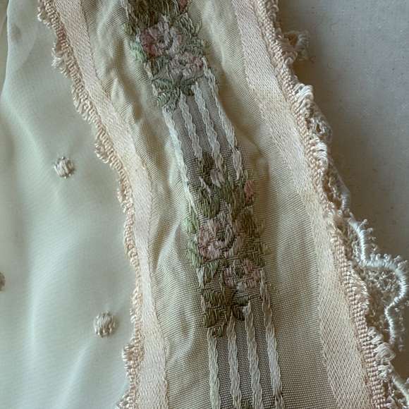 Vintage neglige robe - Picture 3 of 8